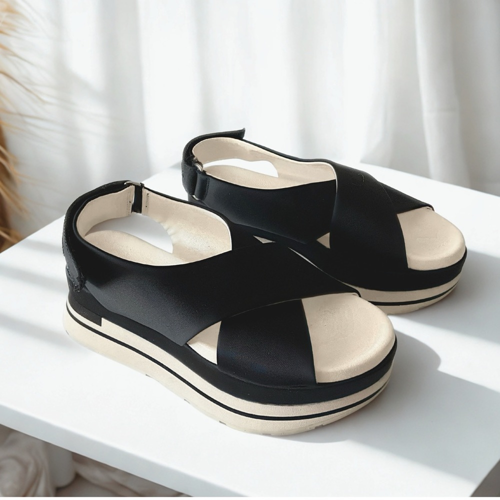 Black and Cream Lightweight Cross-Strap Sandals with Platform Sole, Adjustable